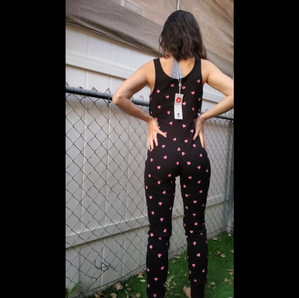 🦊TAKING OFFERS WILDFOX JUMPER
